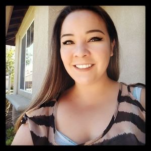 Meet your Posher, Alisha