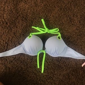 Victoria's Secret adds two cups bathing suit top