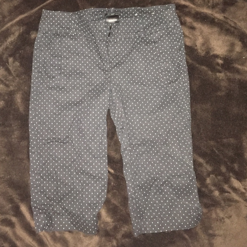 Polka dot capri pants