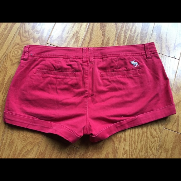Abercrombie & Fitch red shorts - Picture 2 of 3