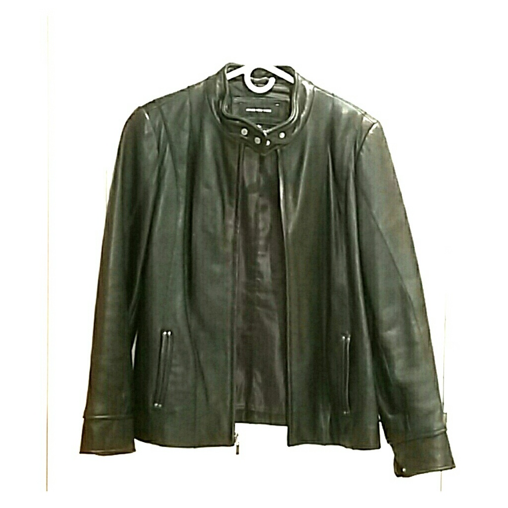 Jones New York woman's leather jacket