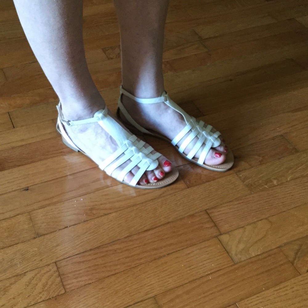 Sandle