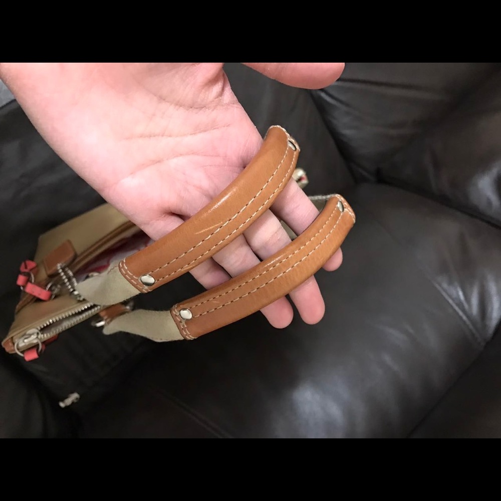 Authentic Coach bag - Picture 6 of 6