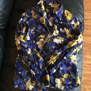 Long sleeve floral button down top