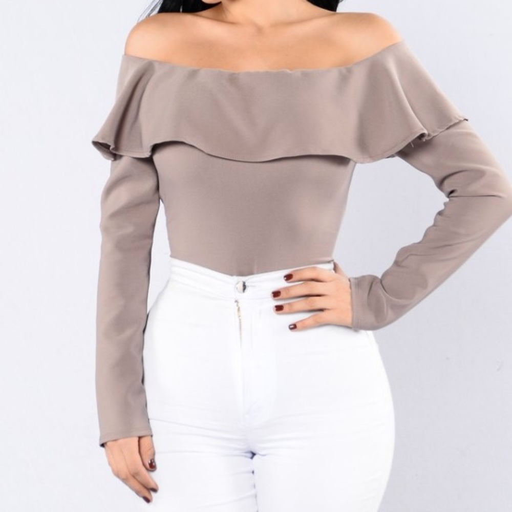 Fashion Nova Bodysuit - Picture 1 of 4