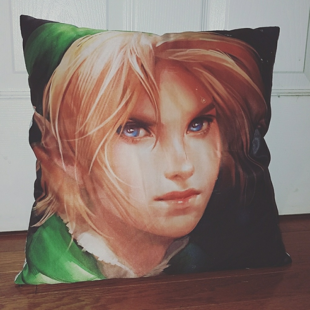 Link Pillow