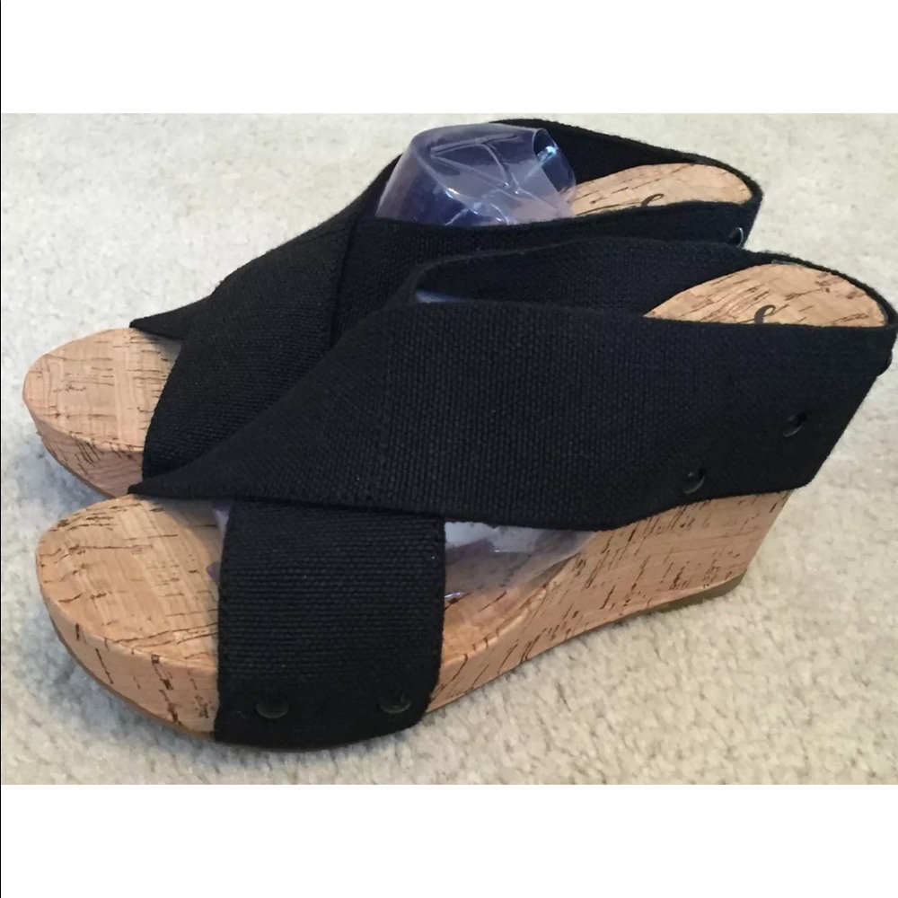 Lucky Brand Sandals Size 6