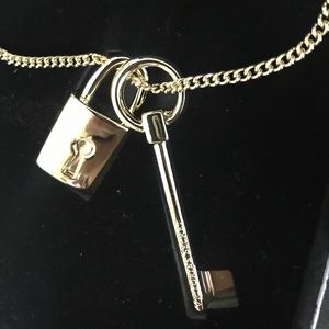 Victoria secret necklace