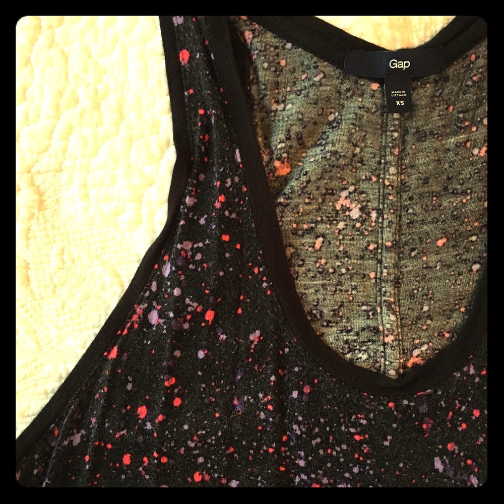 GAP tank top size XS