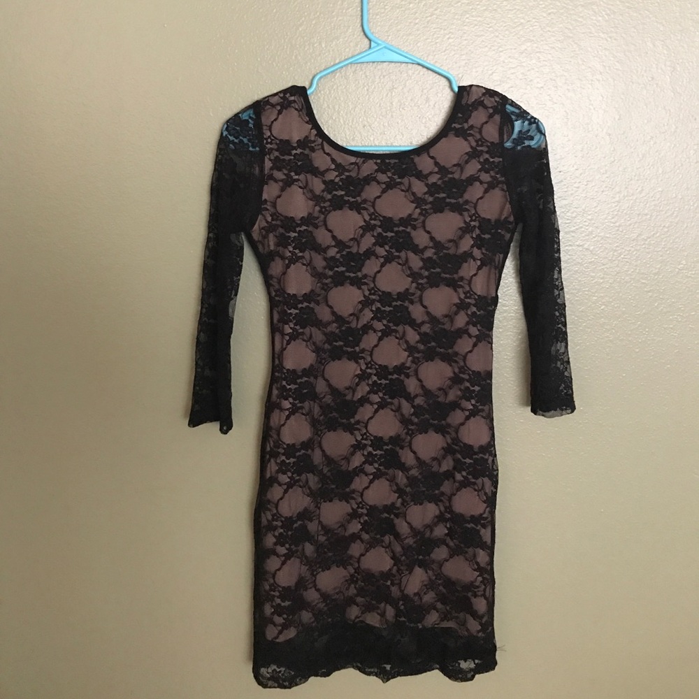 Bodycon scoop back club wear black dress!