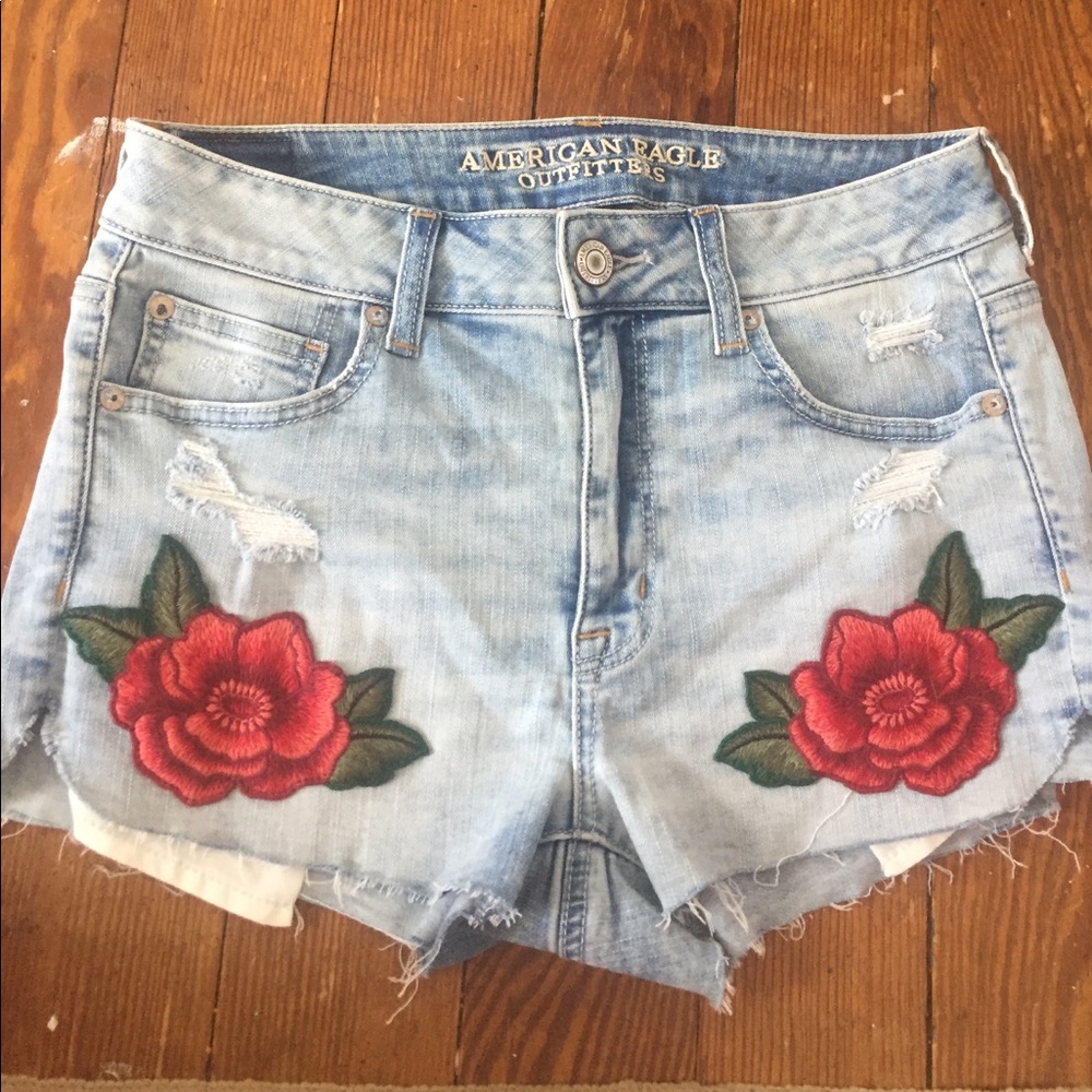 Never worn AE high waisted denim shorts with roses