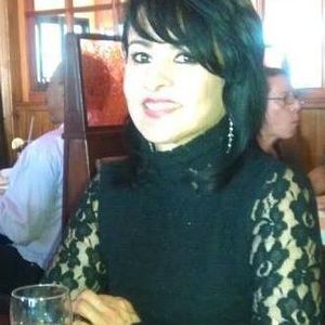 Meet your Posher, Alba liliana