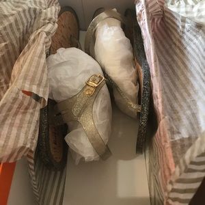 Brand New Kate Spade Yari Thong Sandal Size 6