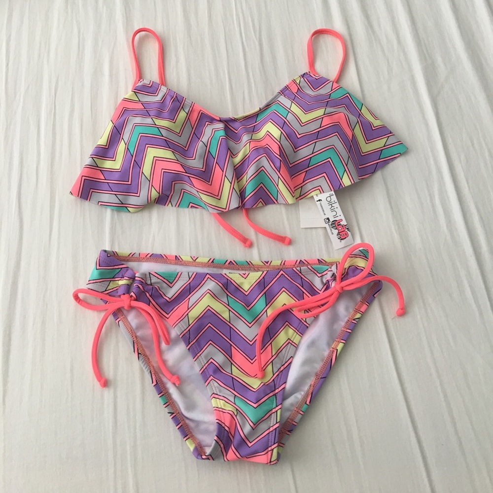 NWT bikini set - S