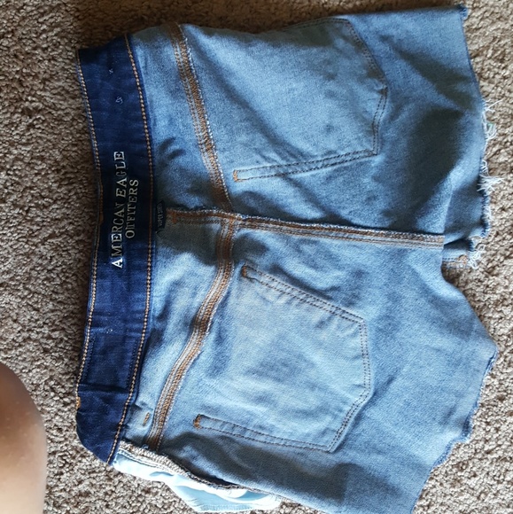 American Eagle Denim Shorts - Picture 5 of 8