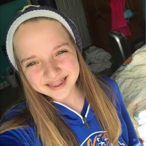 Meet your Posher, Faith