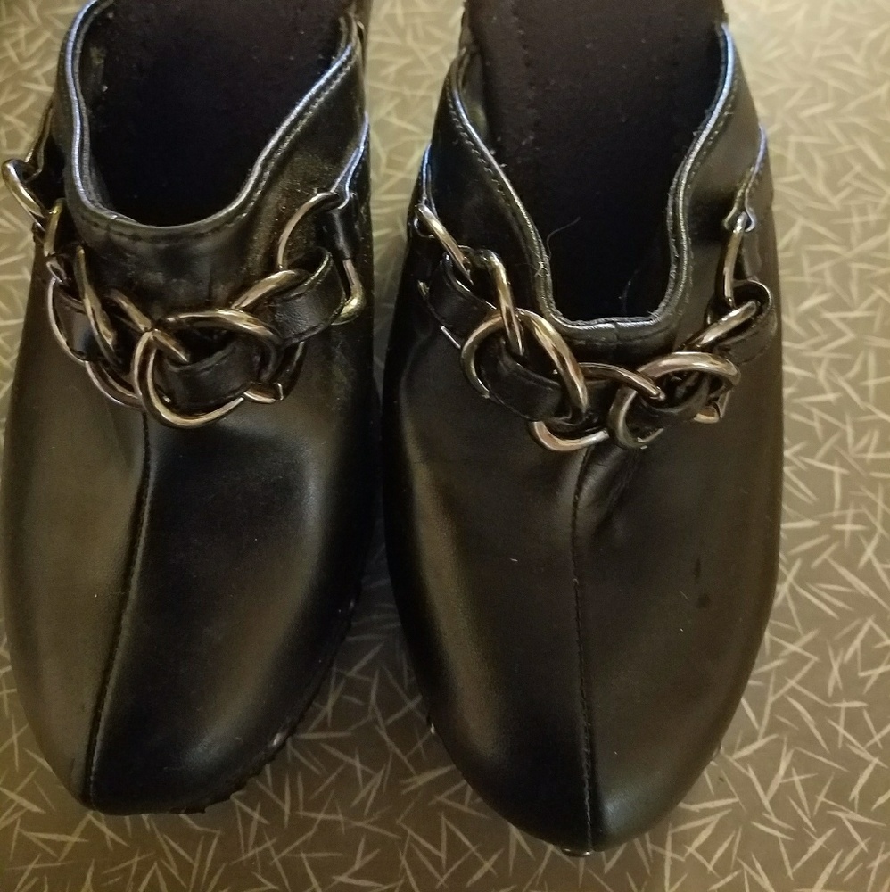 Heels / clogs