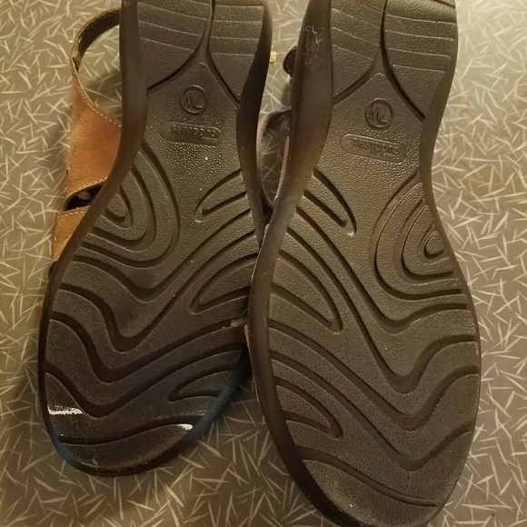 Sandals - Picture 2 of 2
