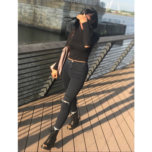 Meet your Posher, Raqui - Picture 2 of 2