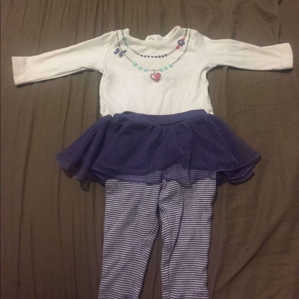 Matching Carters set