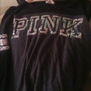 Pink xs but fits small