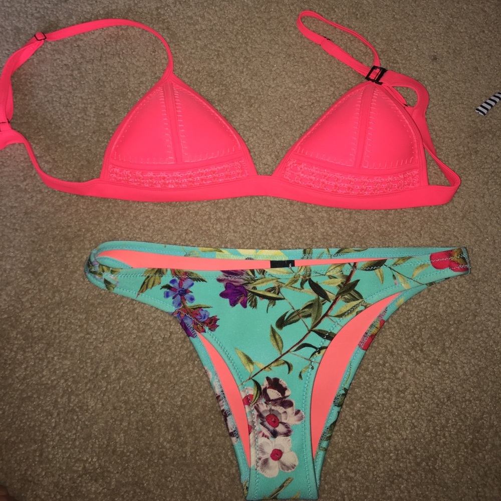 Triangl swimsuit