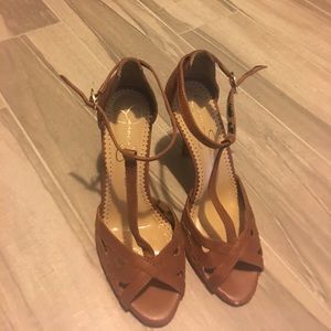 Jessica Simpson brown leather heels