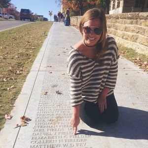 Meet your Posher, Betsy