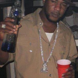 Meet your Posher, Avery