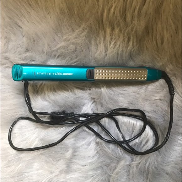 Conair Infiniti Pro Hair Straightener - Picture 1 of 6
