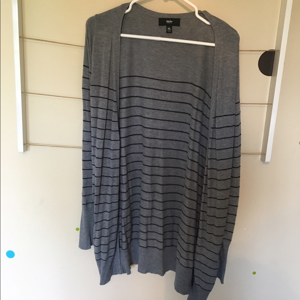 🌷SOLD🌷Striped Cardigan