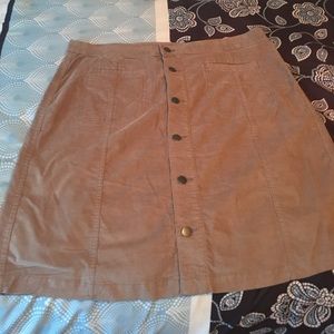 Corduroy Mid Rise Skirt