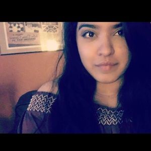 Meet your Posher, Elisa