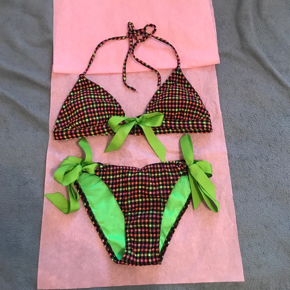 Bathing suit