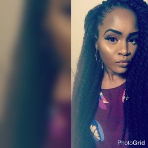 Meet your Posher, Fayokemi