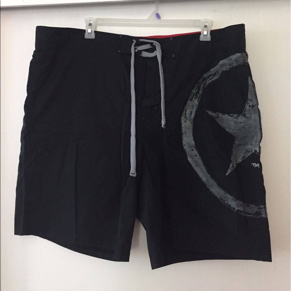 Board shorts w/swimming mesh.  Size XXL