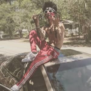 Meet your Posher, Joshua