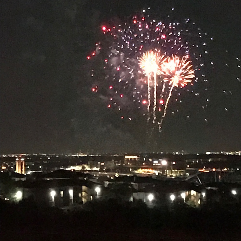 Meet your Posher, Renee