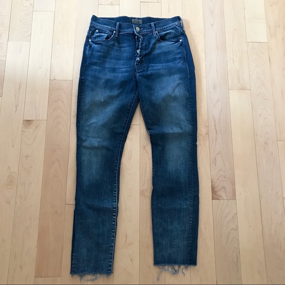 cut and fray jeans