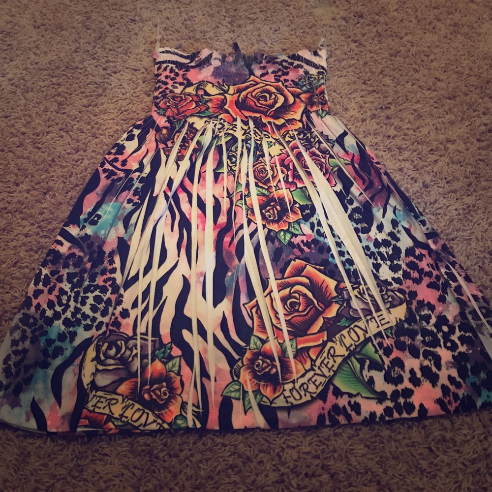 Vibrant tube top dress