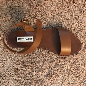 Steve Madden Donddi sandal