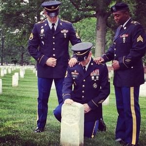 Meet your Posher, Joel