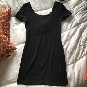 Black short sleeve dress