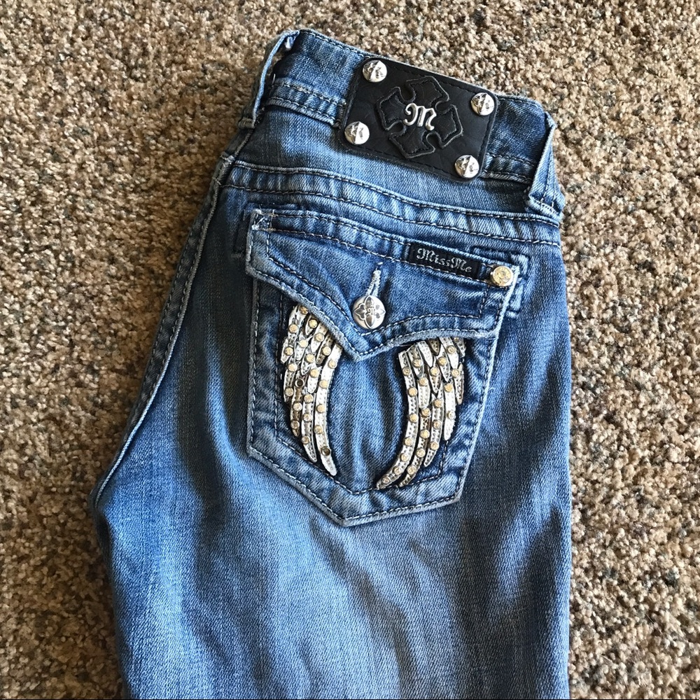 Light/medium was Miss Me Jeans