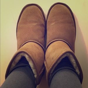 Bearpaw boot
