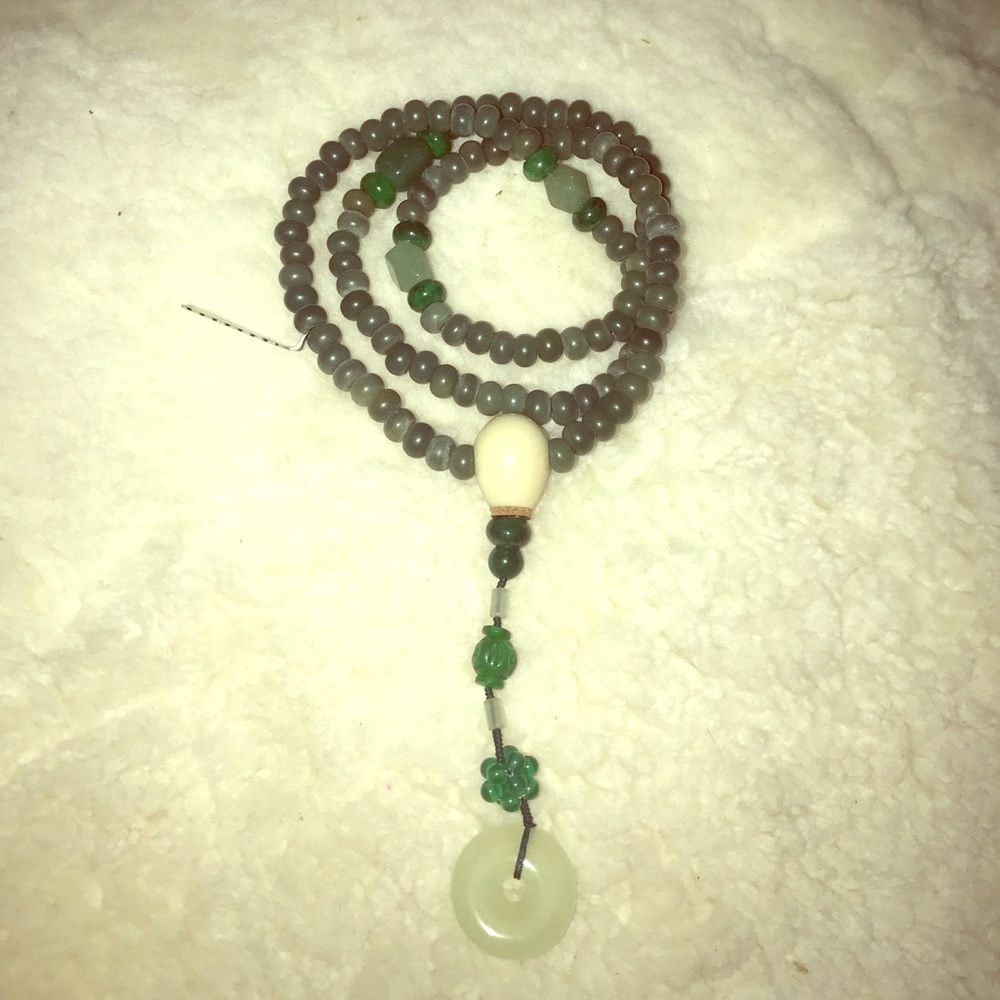 Green jade necklace/bracelet