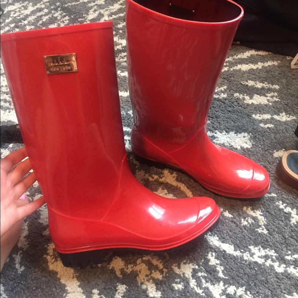 Nicole Miller Rain boots ‼️