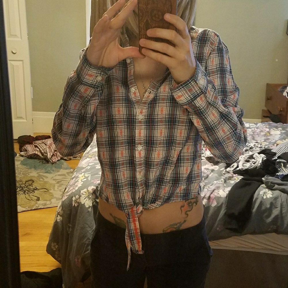 *final price* Plaid tie up shirt