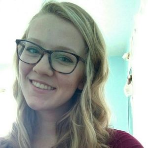 Meet your Posher, Lydia