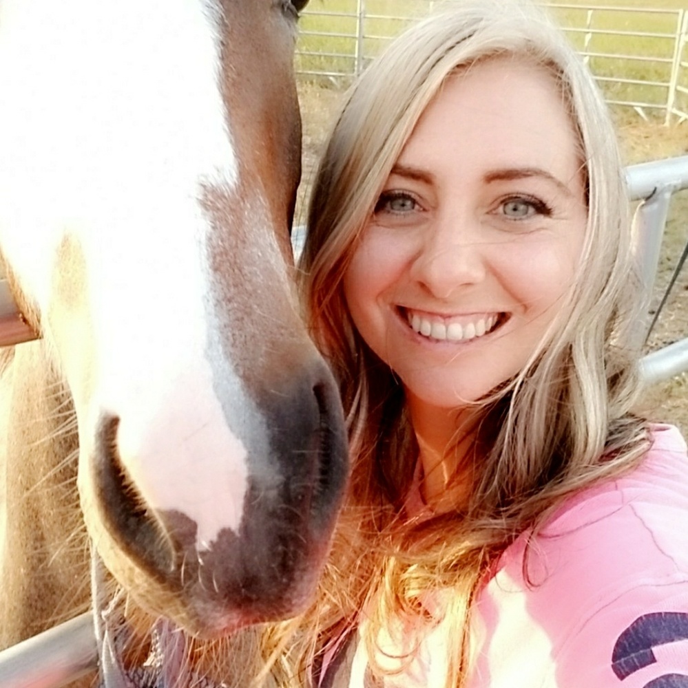 Meet your Posher, Kelsey